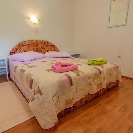 Apartment Dumicic 2 Mundanije Esterno foto