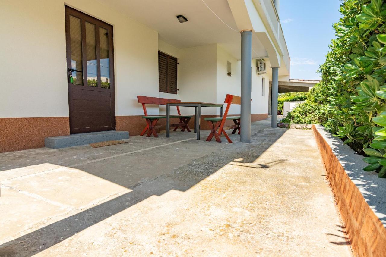 Apartment Dumicic 2 Mundanije Esterno foto