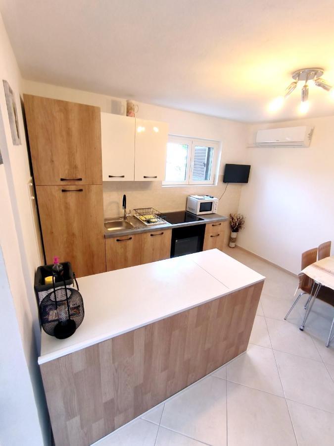 Apartment Dumicic 2 Mundanije Esterno foto
